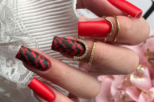 red gel polish